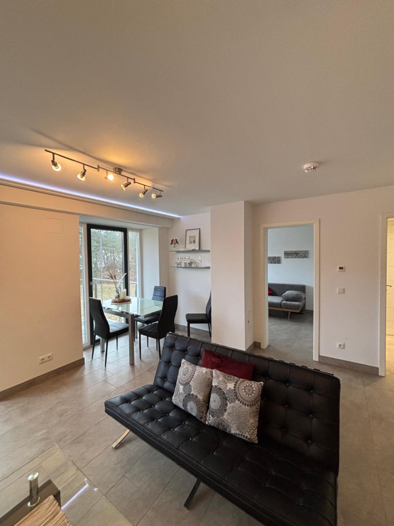 Apartment Haubentaucher Mit Meerblick